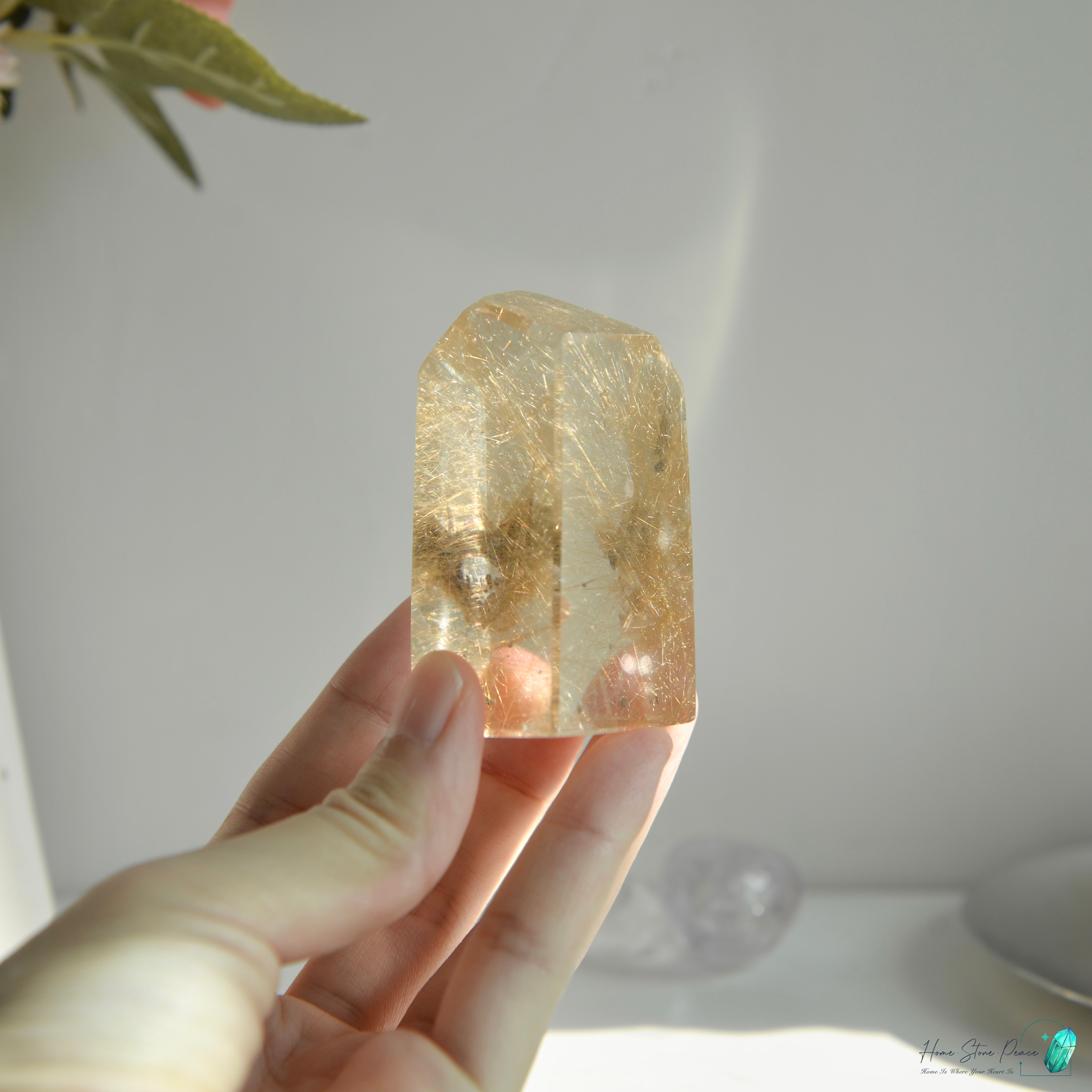 巴西金髮晶三角柱 ブラジル産ゴールドルチル三角塔