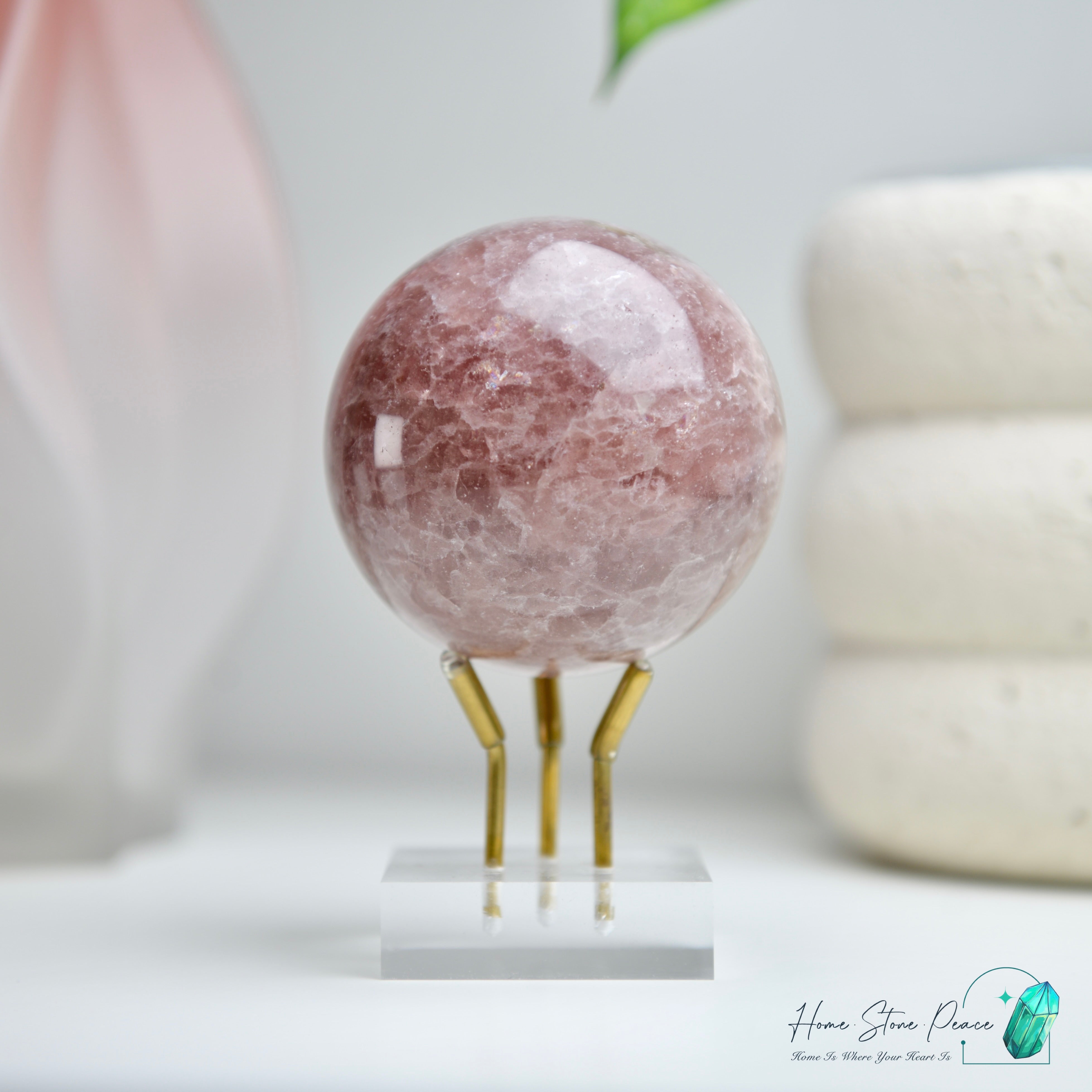 草莓晶球 Strawberry Quartz Sphere