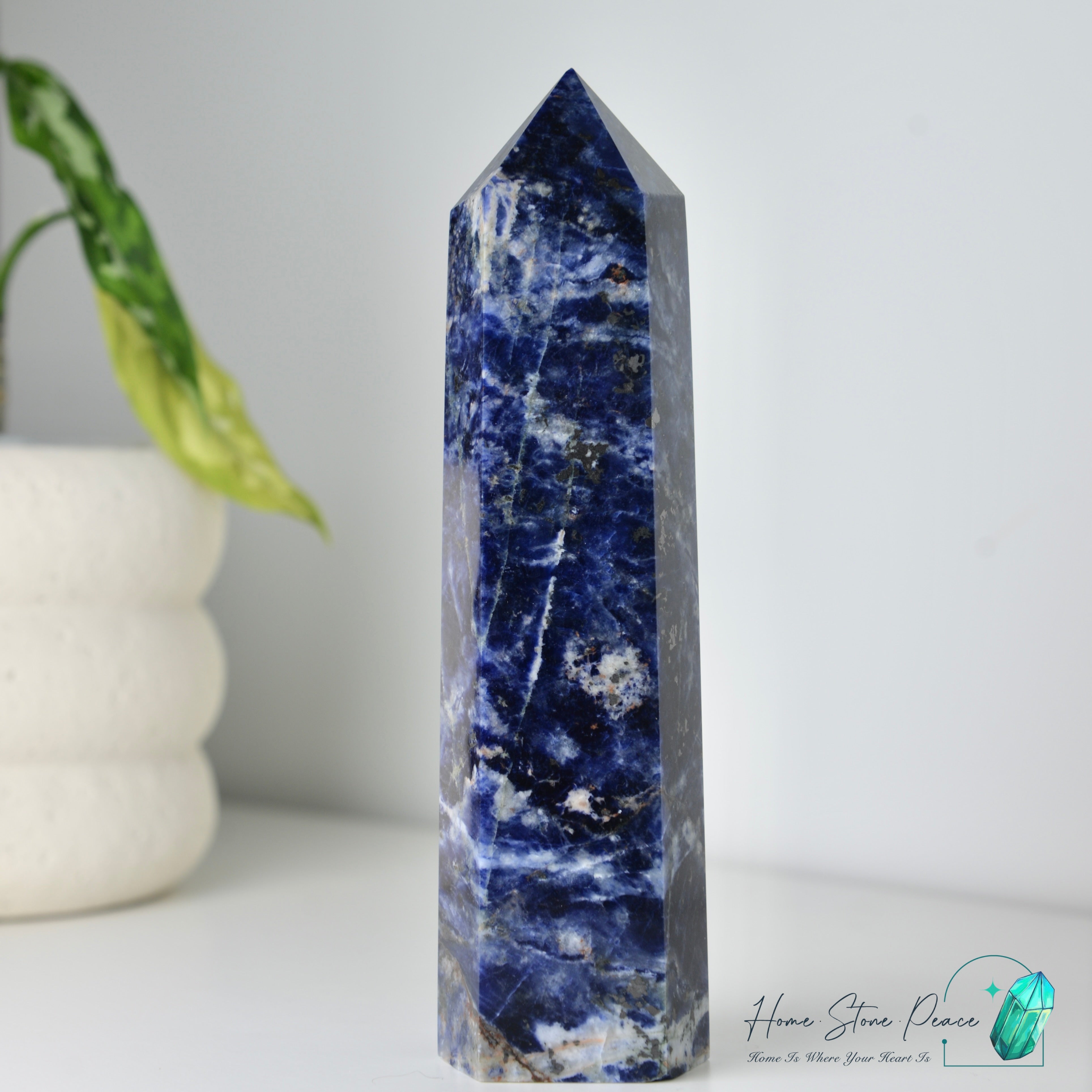 藍紋石柱(大）Large Sodalite Tower