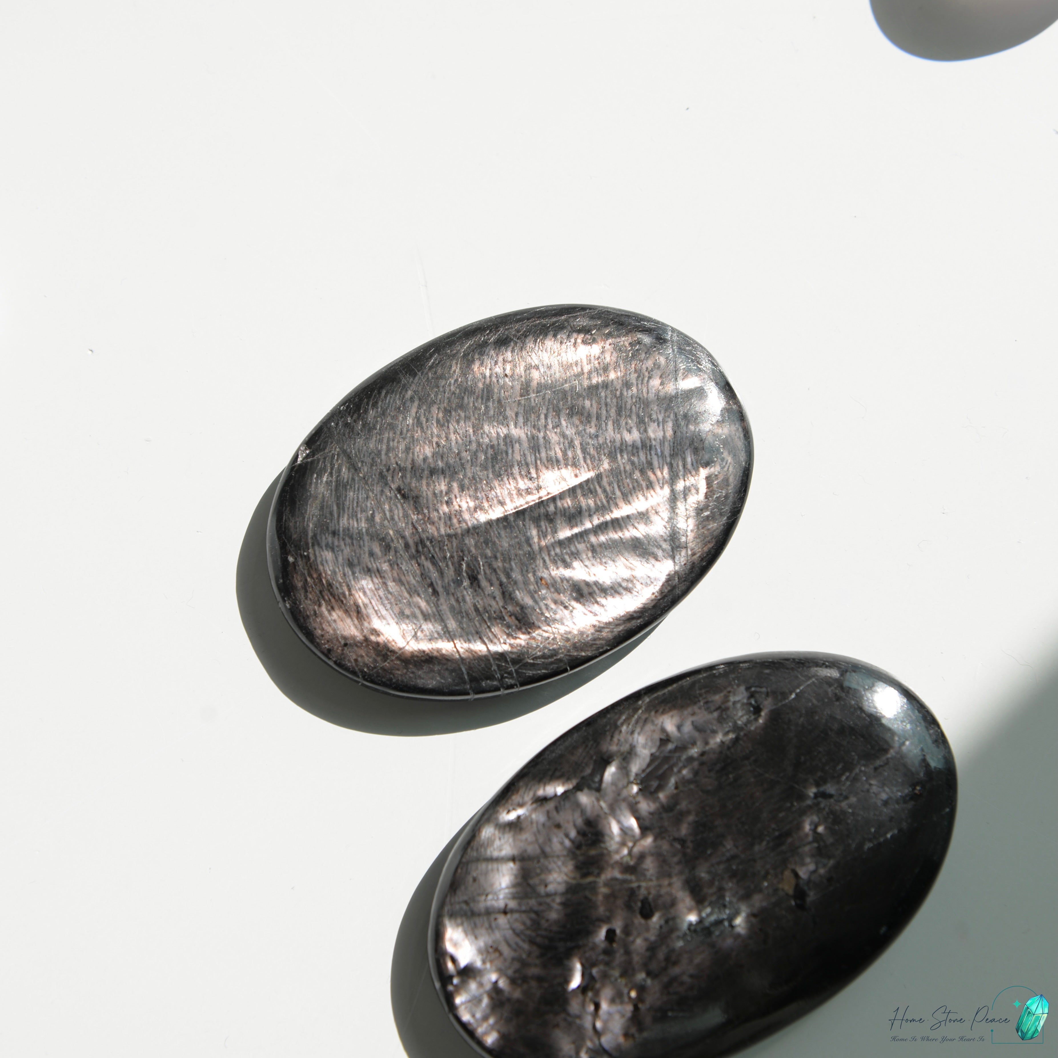 蘇輝石（金運石）手握り石 Hypersthene Palm Stone