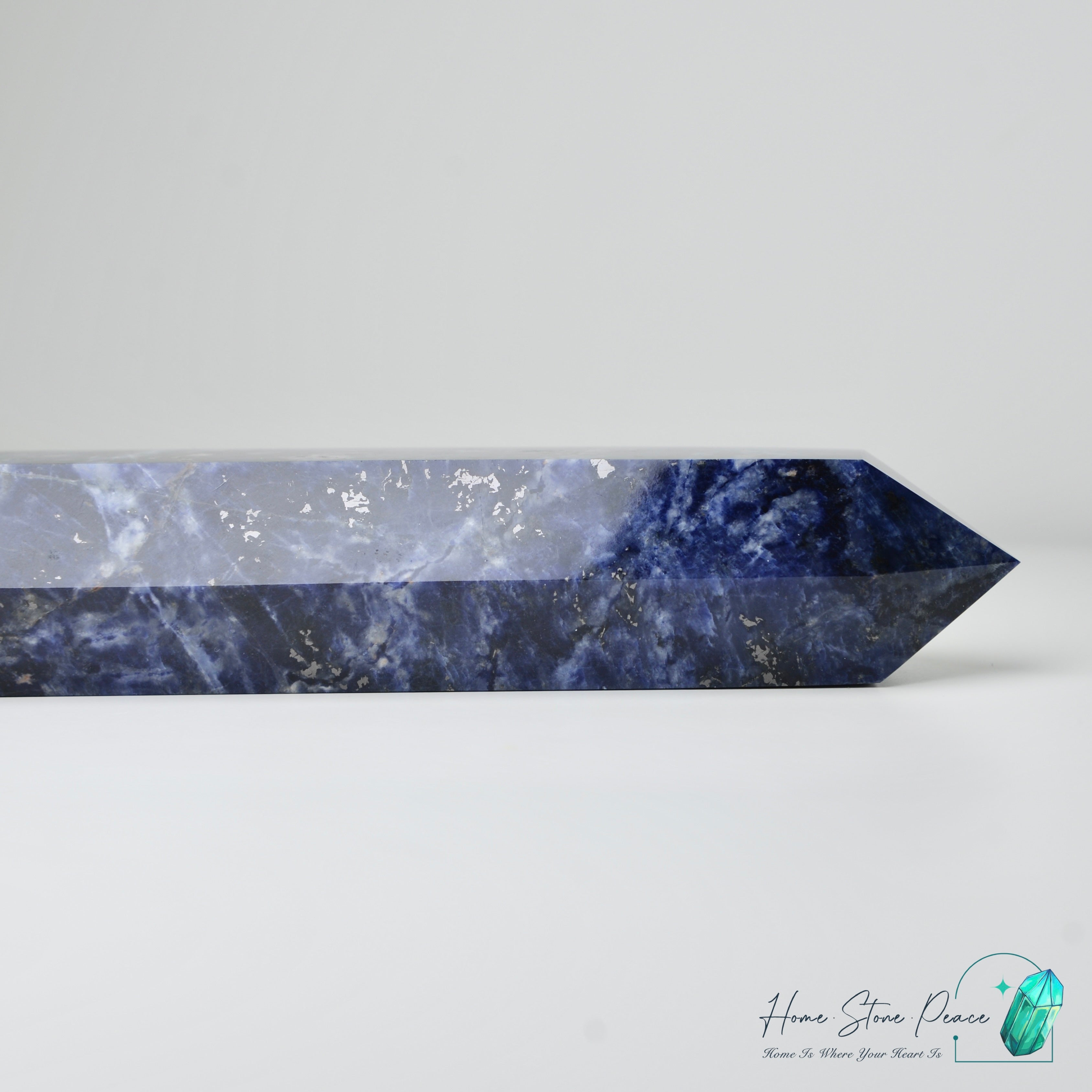 藍紋石柱(大）Large Sodalite Tower