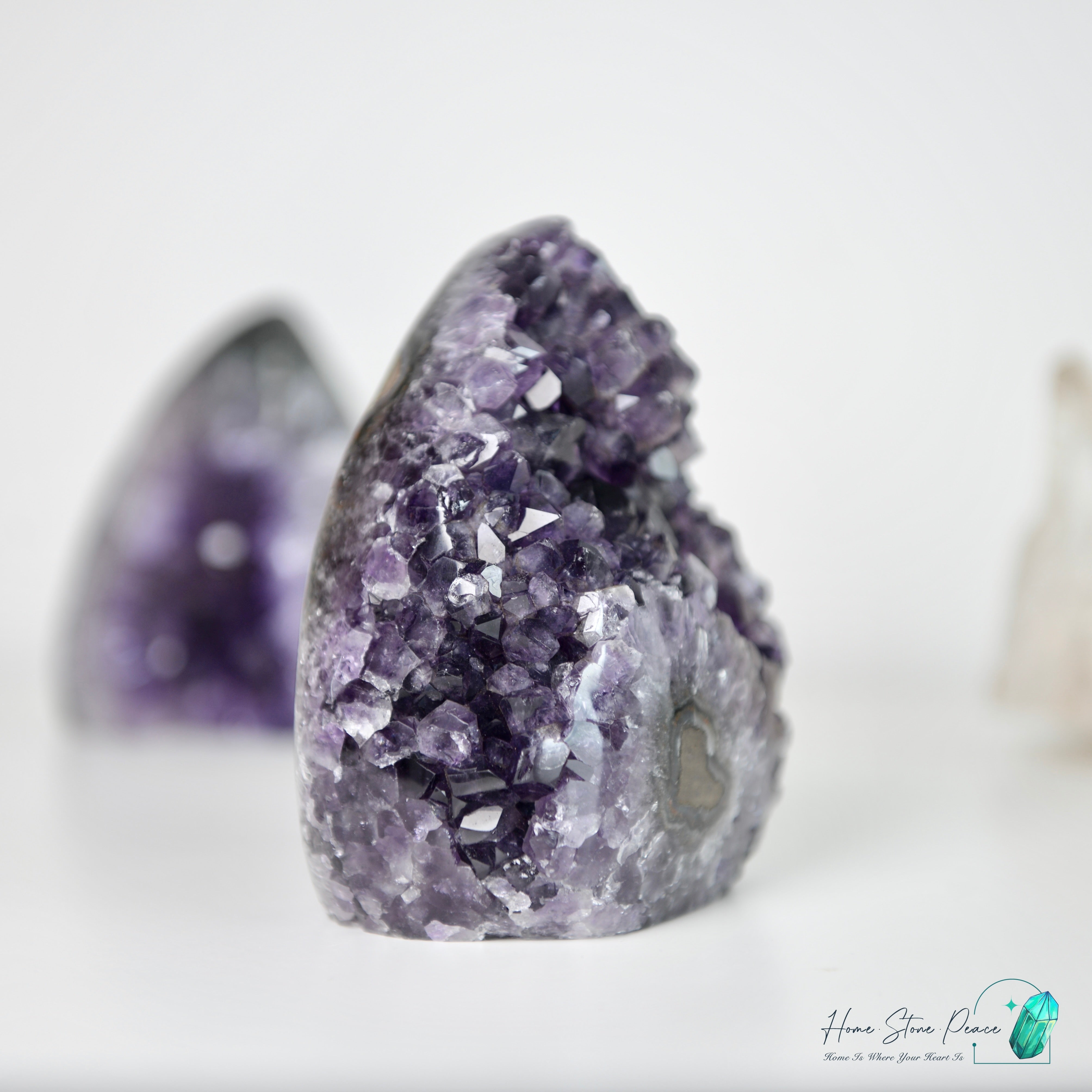 紫水晶火焰（含財眼）Amethyst Flame with Stalactite Eye