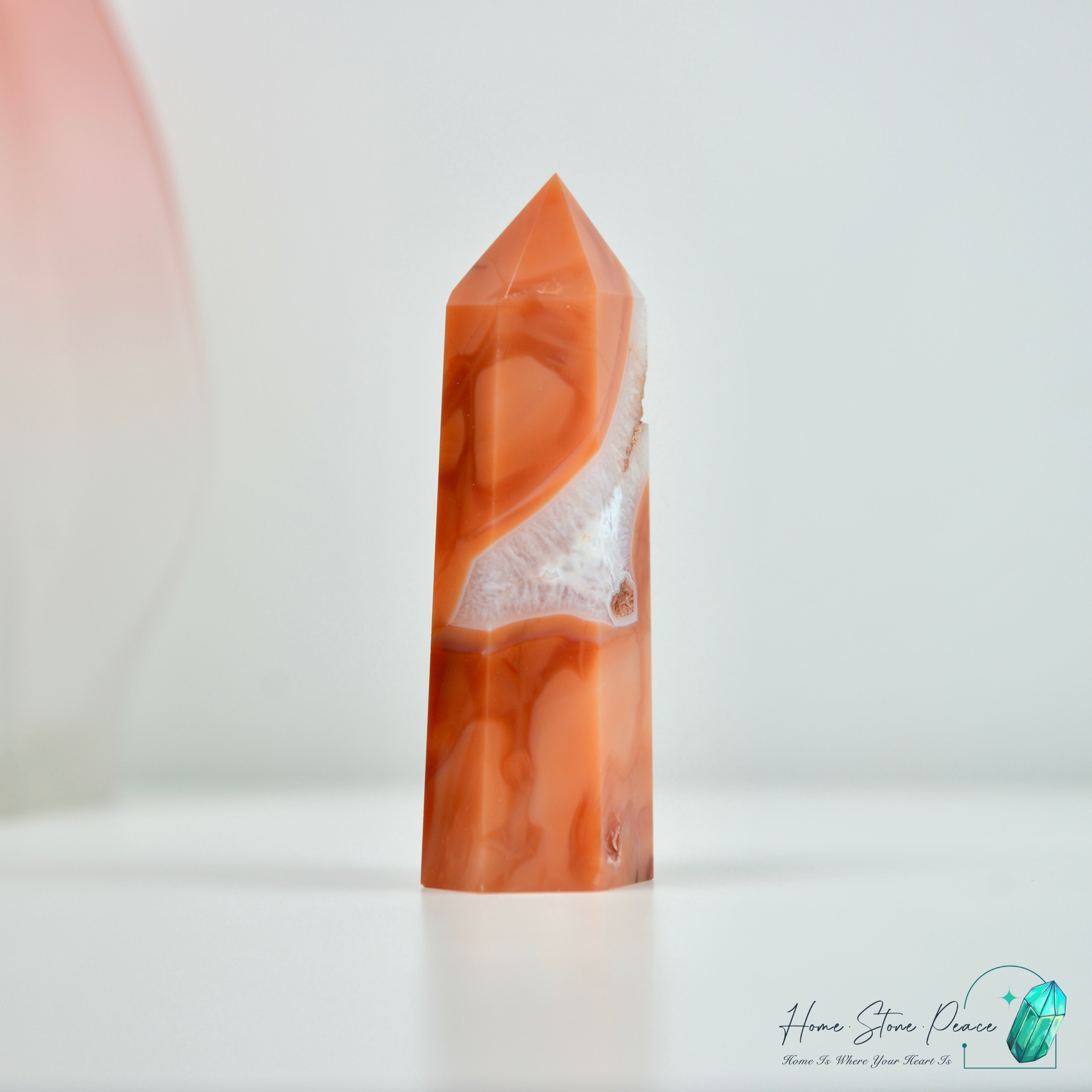 紅玉髓柱 Carnelian Tower