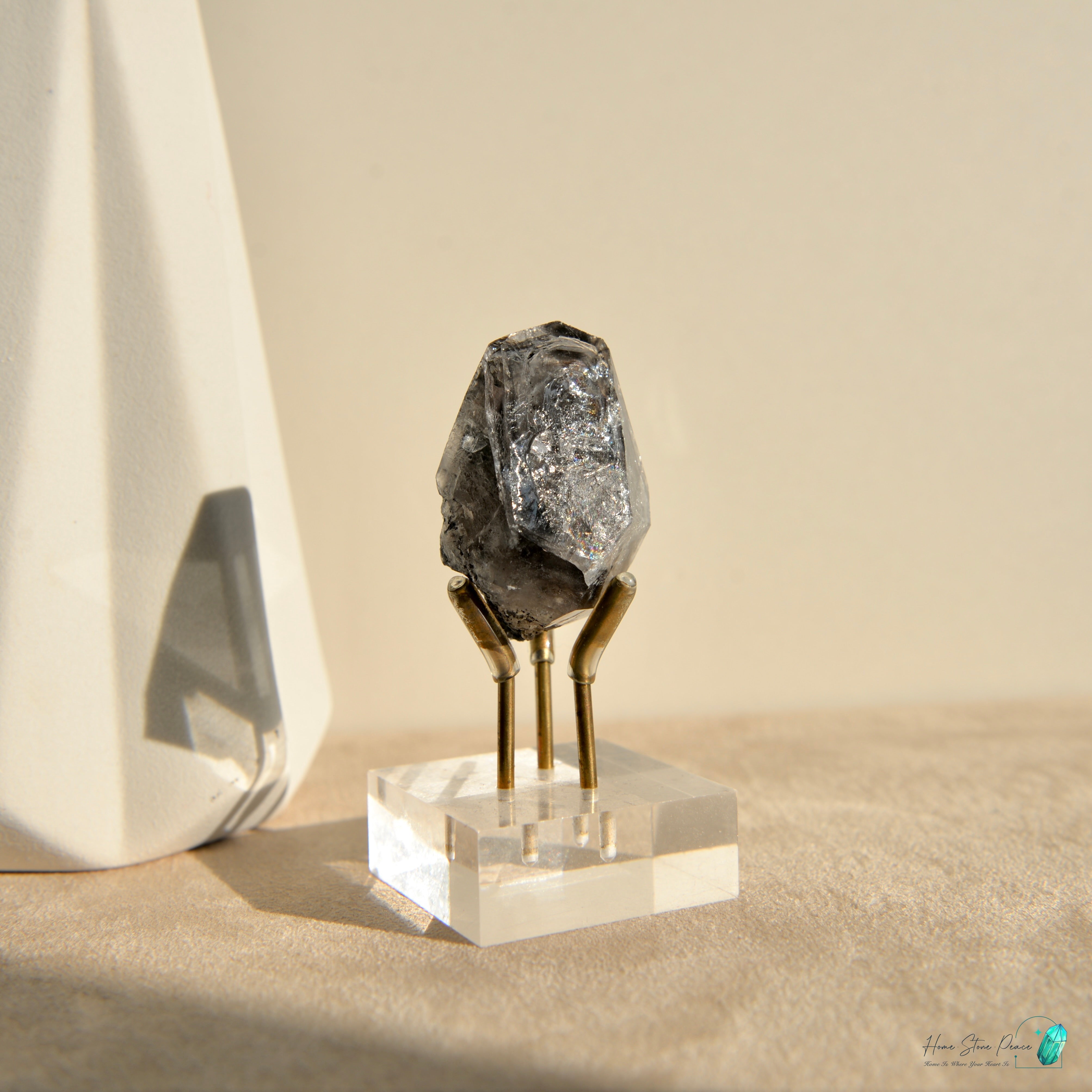 美國紐約黑赫基蒙鑽石 New York Black Herkimer Diamond (Hydrocarbon-included)