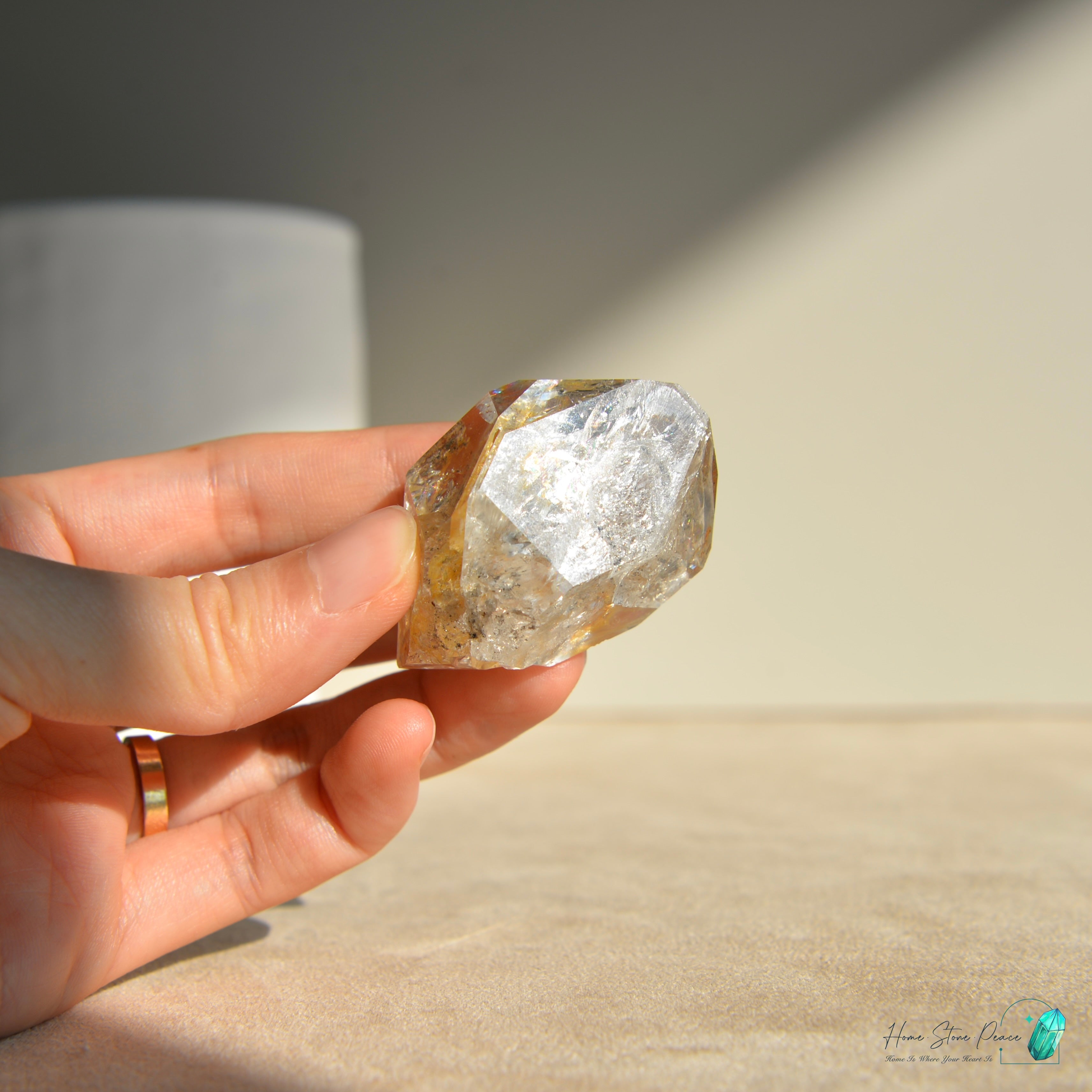 美國紐約黑金赫基蒙鑽石 New York Herkimer Diamond with Golden Healer & Hydrocarbon