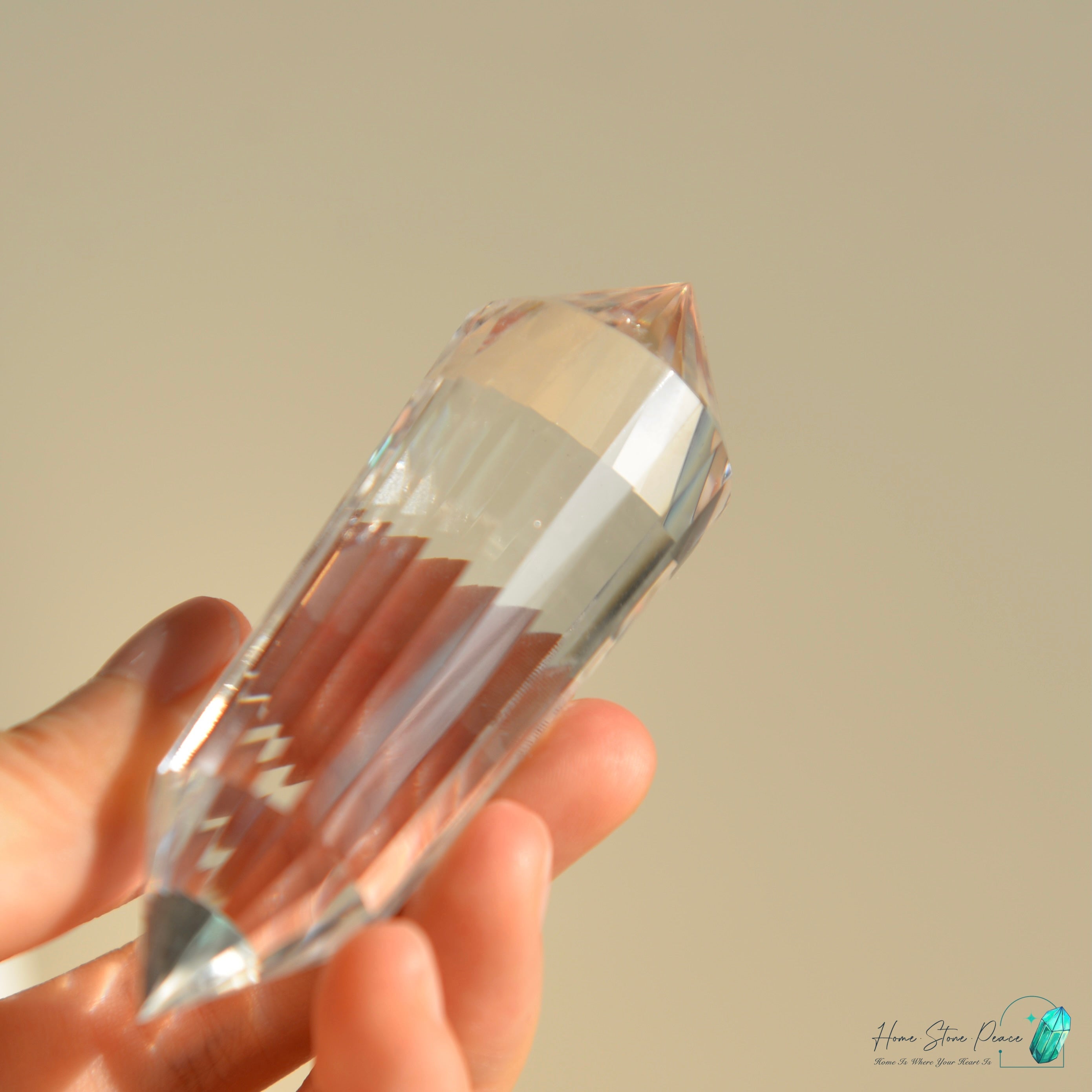 純手工沃格爾白水晶 (24面) Handcrafted Clear Quartz Vogel Cut (24 sides)