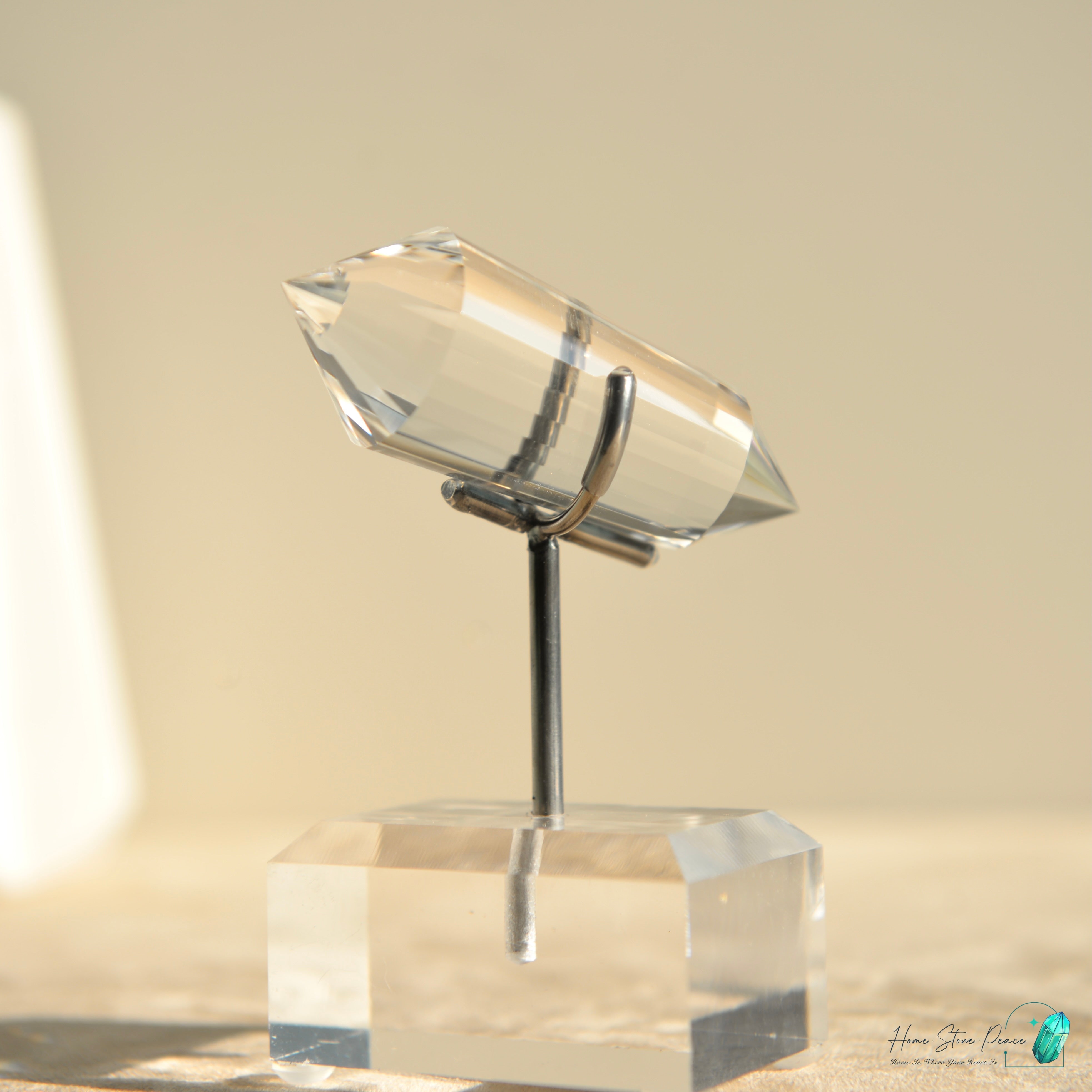 純手工沃格爾白水晶 (24面) Handcrafted Clear Quartz Vogel Cut (24 sides)