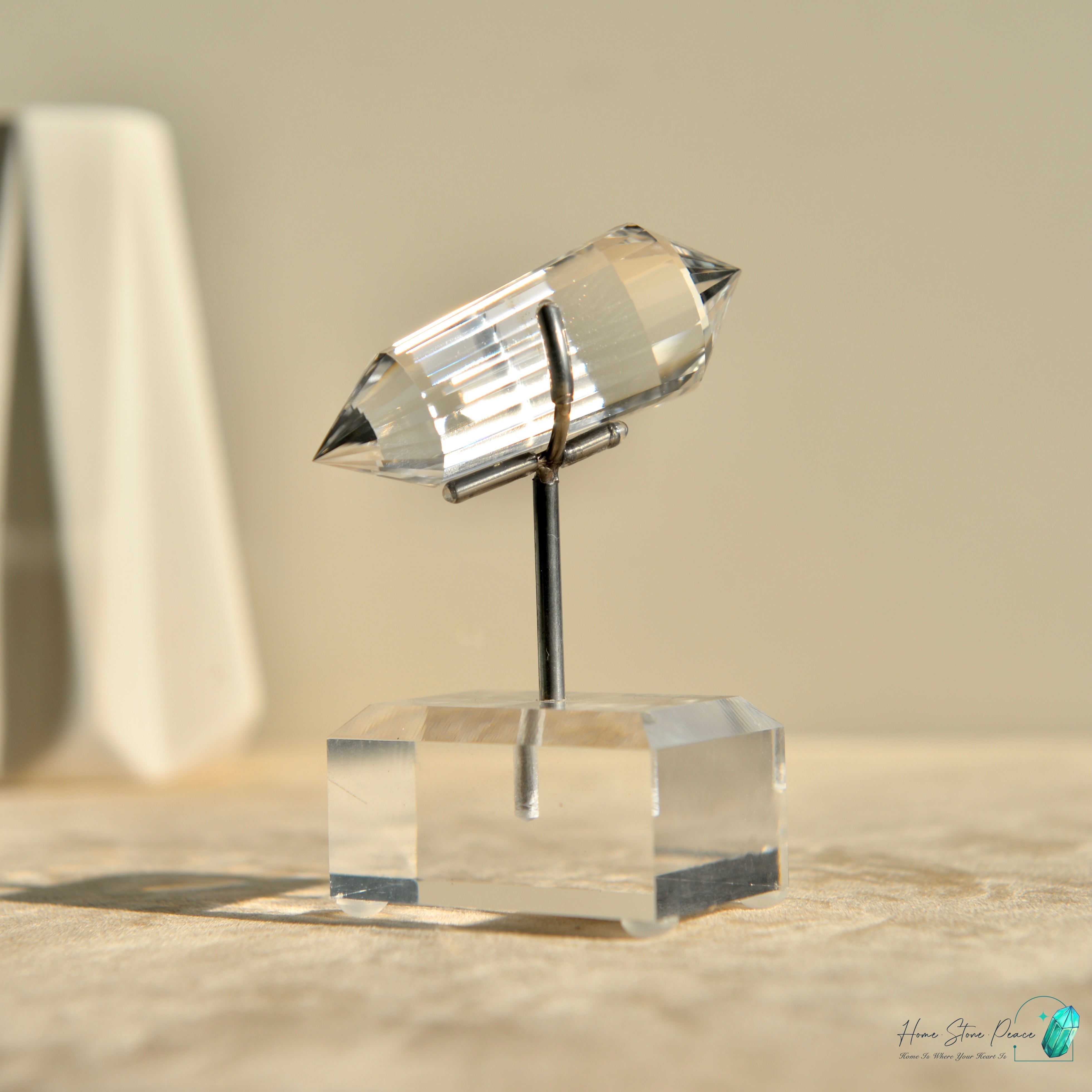 純手工沃格爾白水晶 (24面) Handcrafted Clear Quartz Vogel Cut (24 sides)