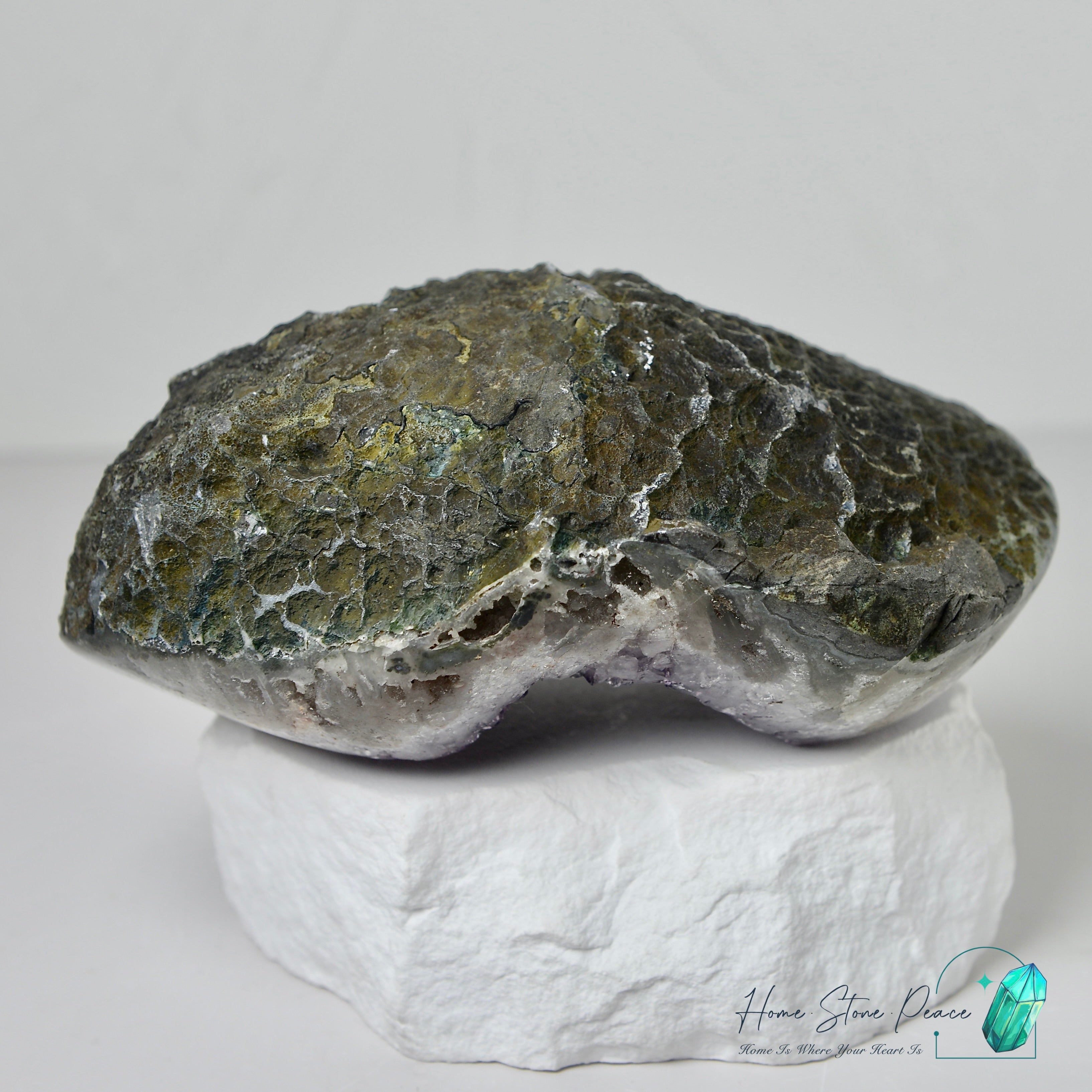 紫水晶洞 Amethyst Geode