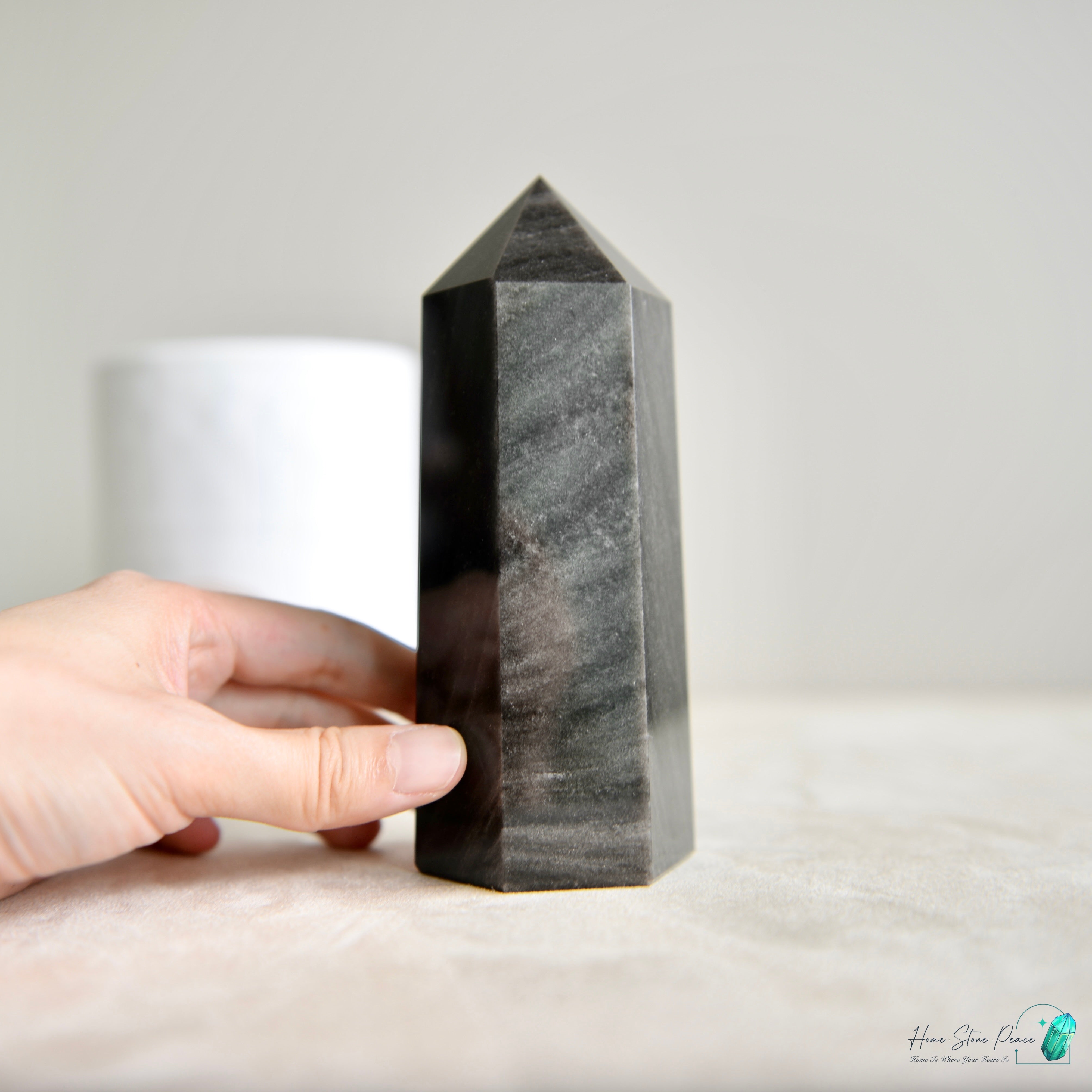 銀曜石柱(中型) Silver Sheen Obsidian Tower (Palm-Size)
