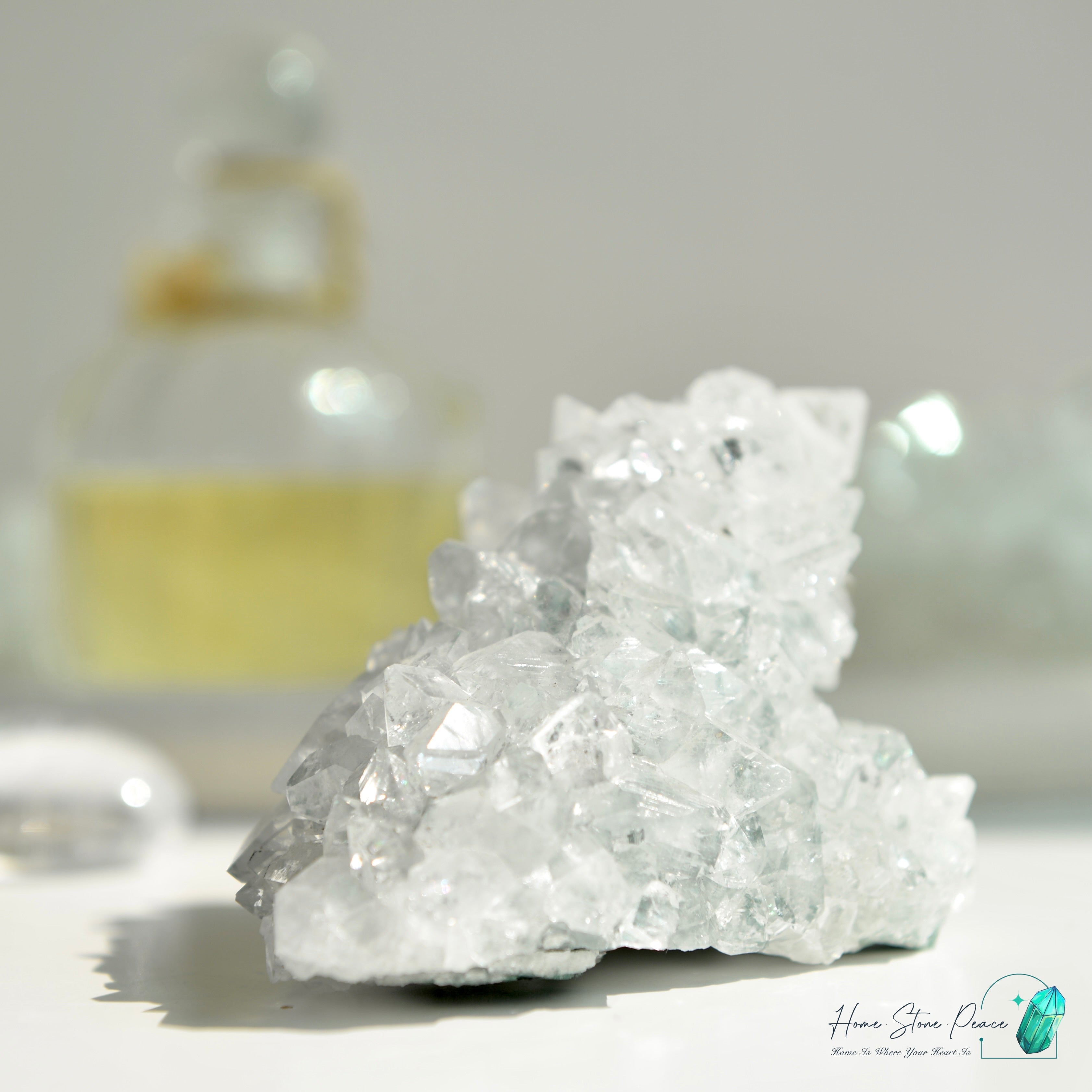 鑽石魚眼石 Diamond Apophyllite Cluster