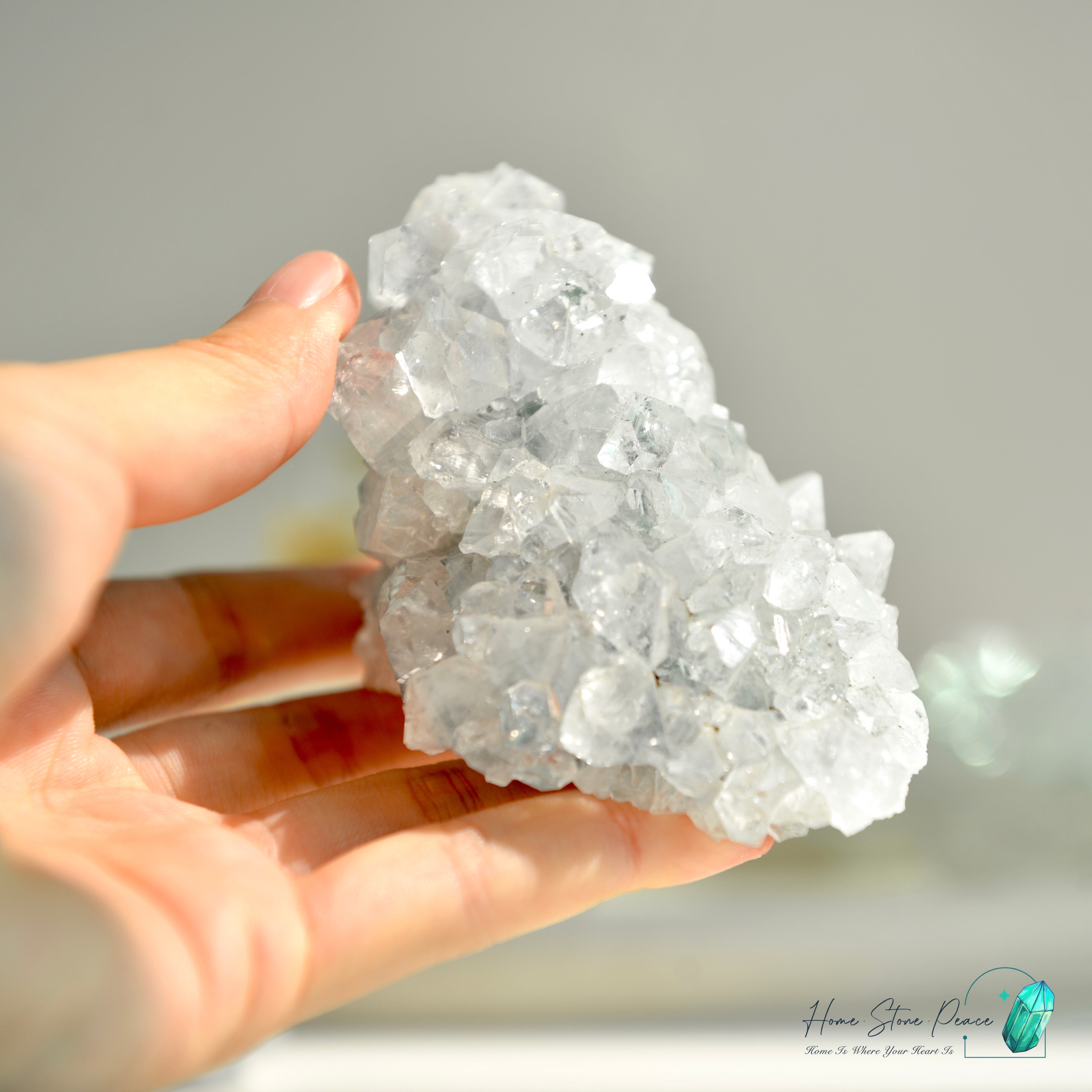 鑽石魚眼石 Diamond Apophyllite Cluster