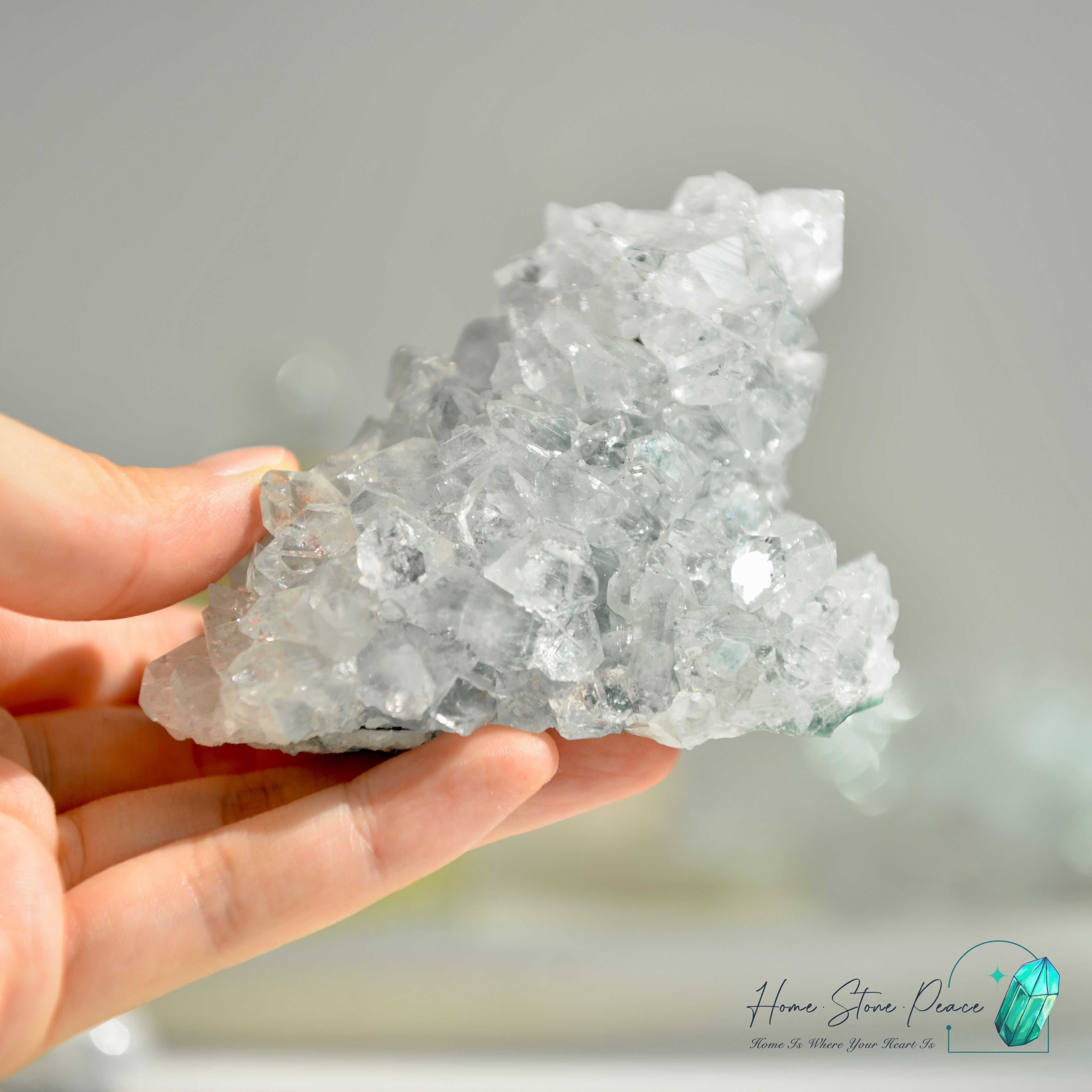 鑽石魚眼石 Diamond Apophyllite Cluster