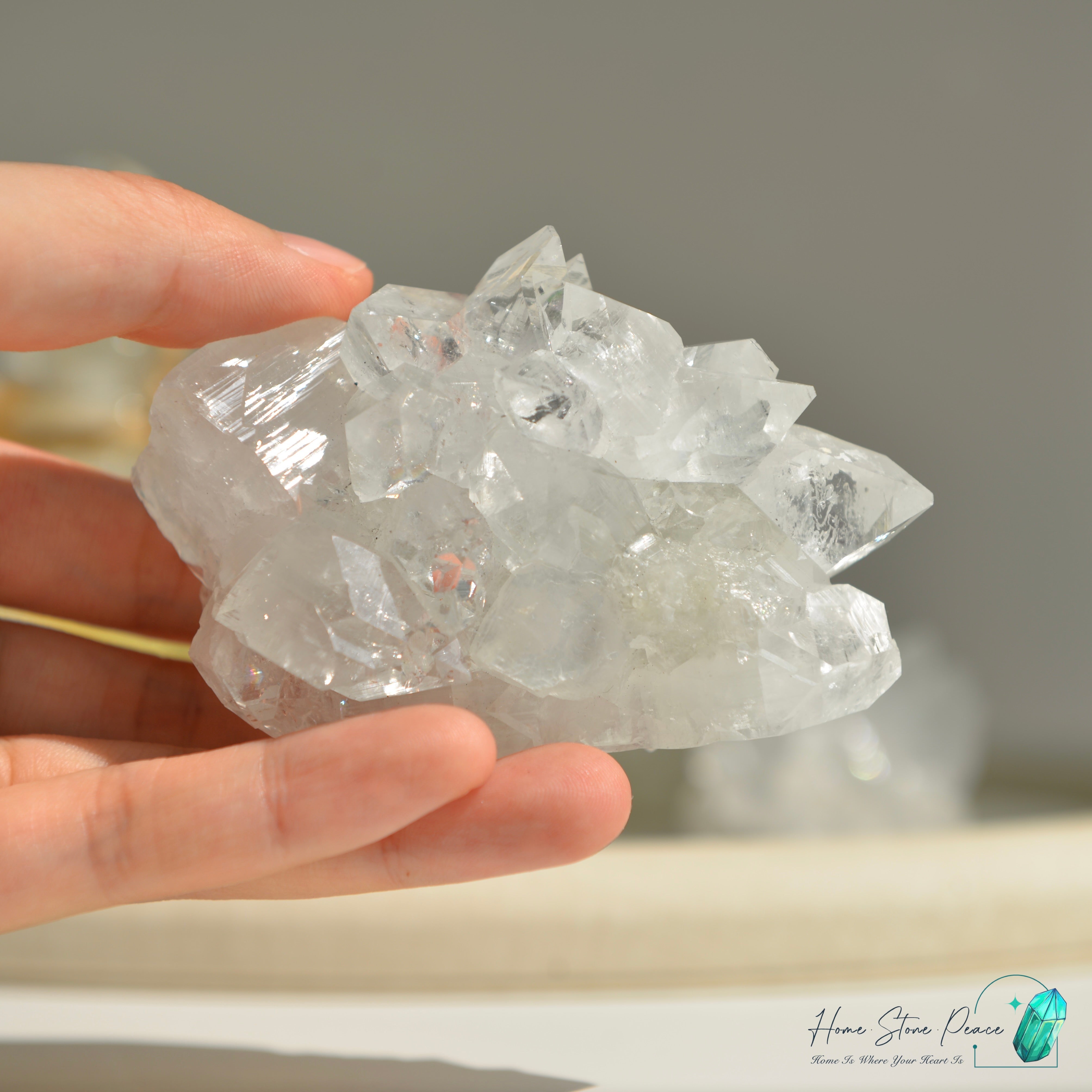 鑽石魚眼石 Diamond Apophyllite Cluster