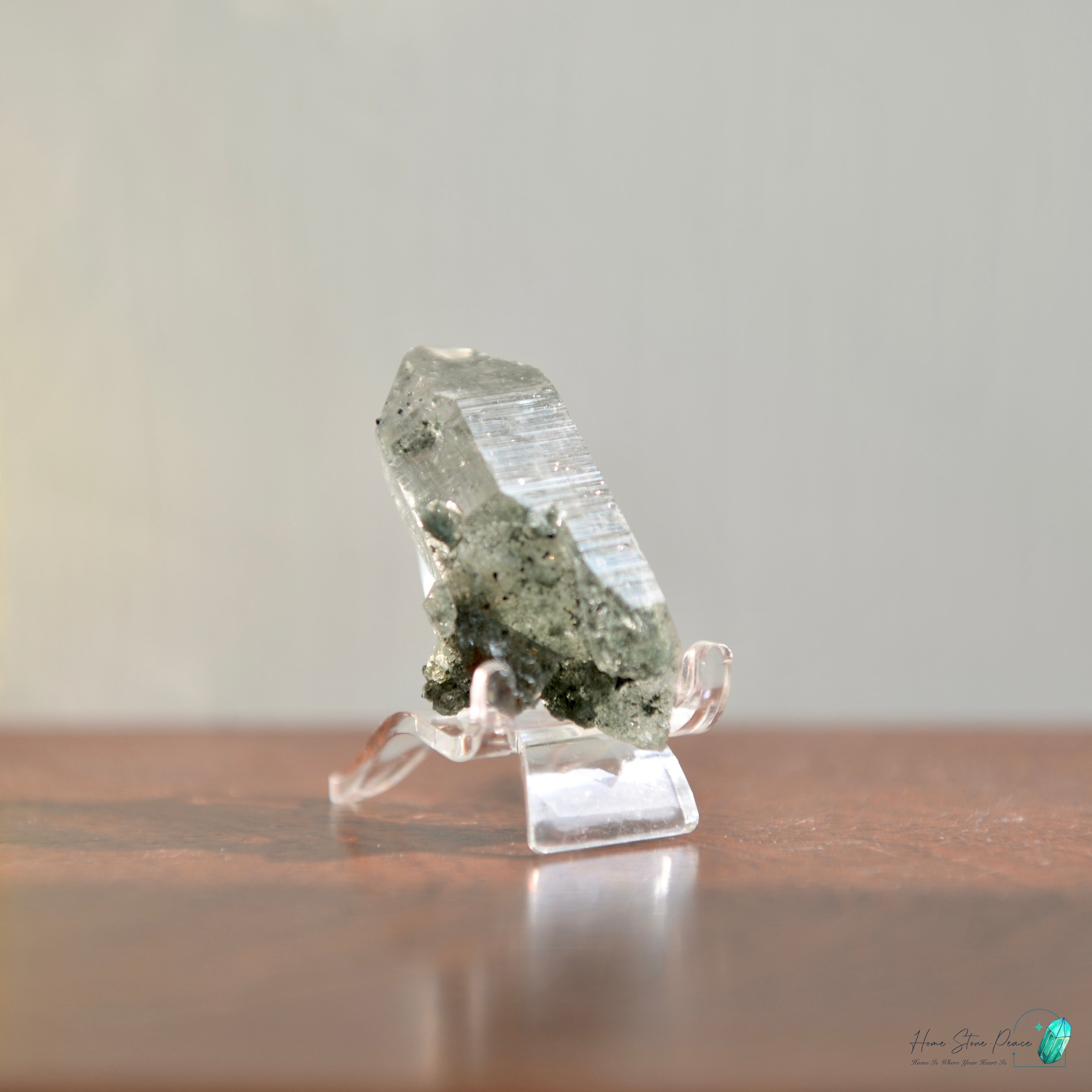 精品喜馬拉雅山綠泥共生水晶 Premium Himalayan Quartz with Green Chlorite