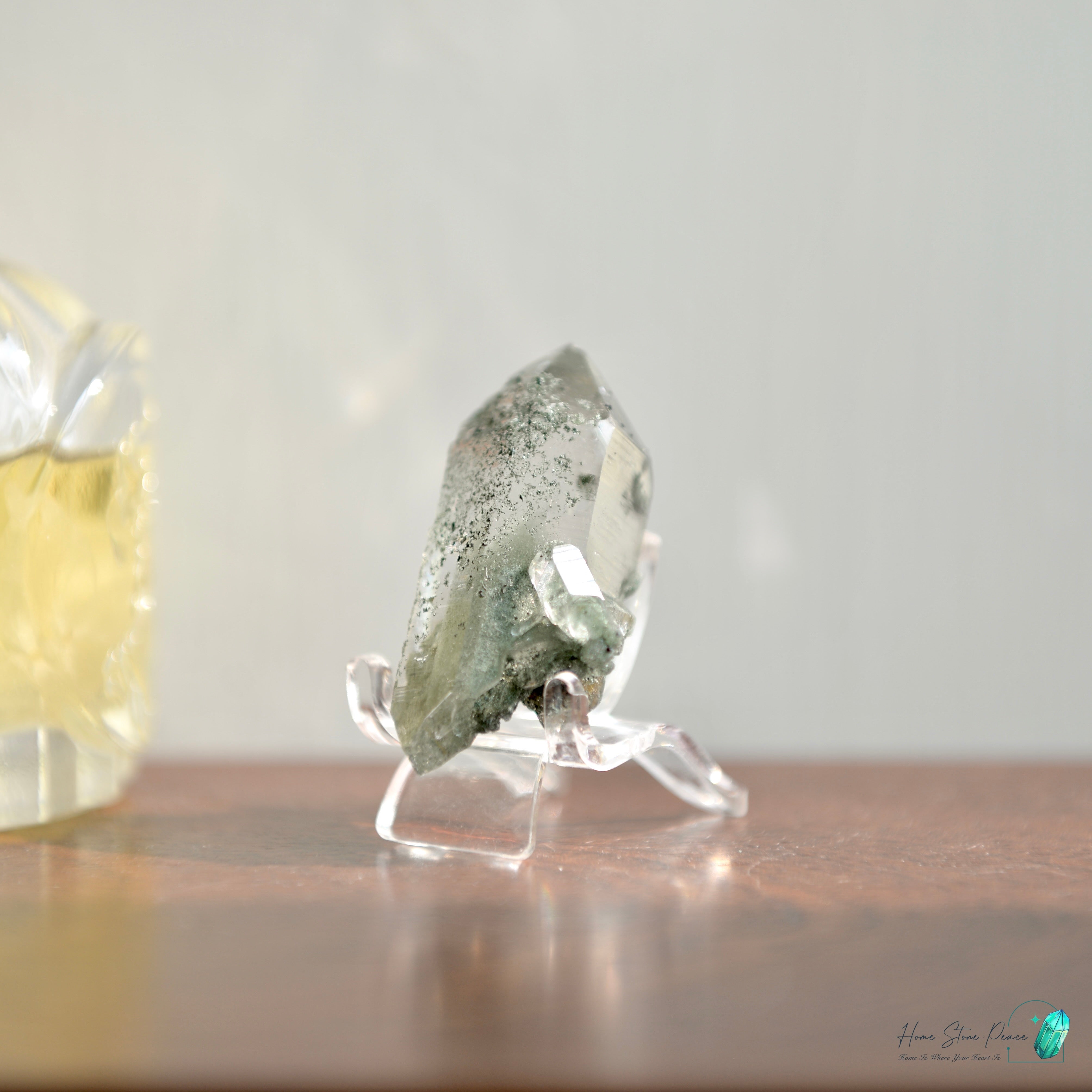 精品喜馬拉雅山綠泥共生水晶 Premium Himalayan Quartz with Green Chlorite