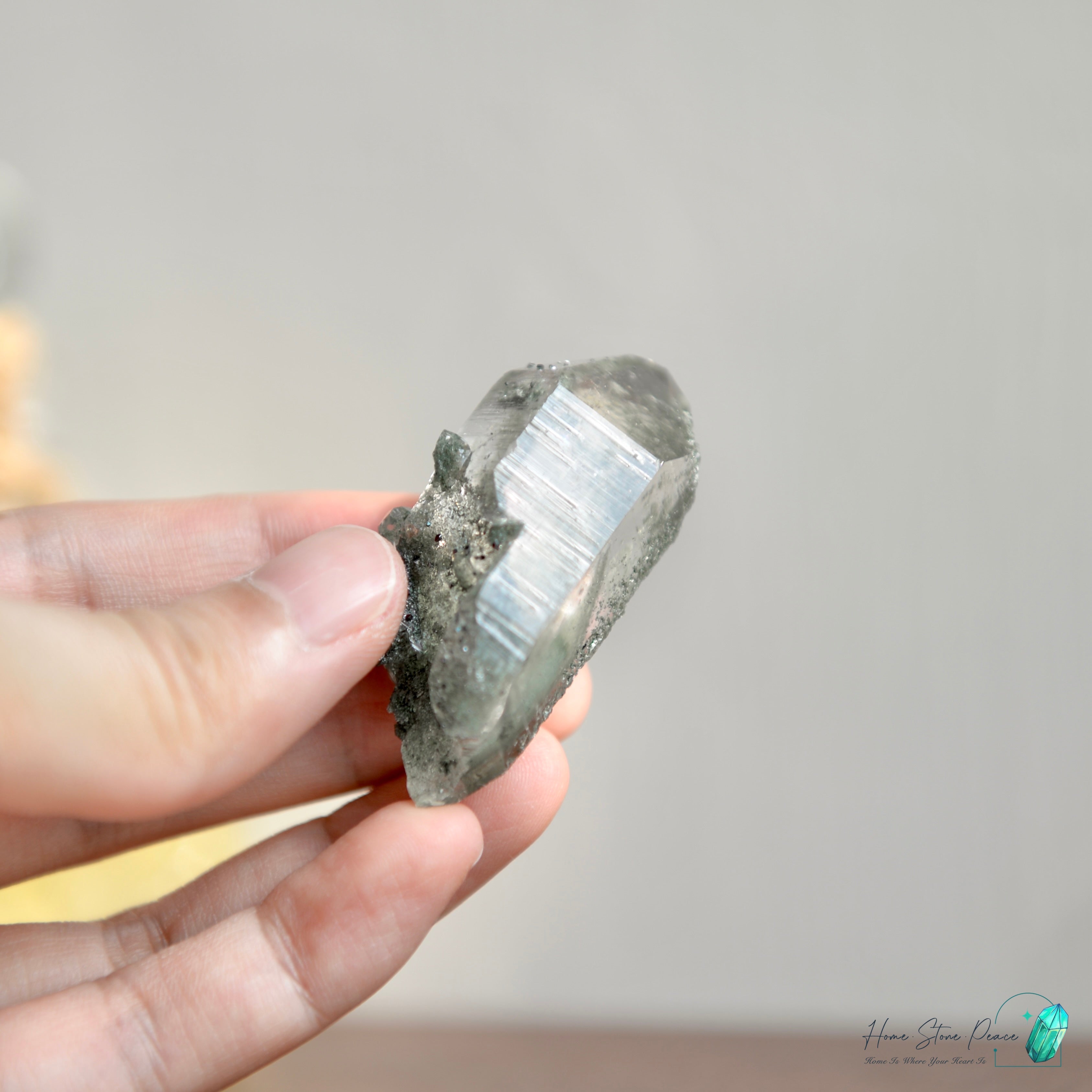 精品喜馬拉雅山綠泥共生水晶 Premium Himalayan Quartz with Green Chlorite