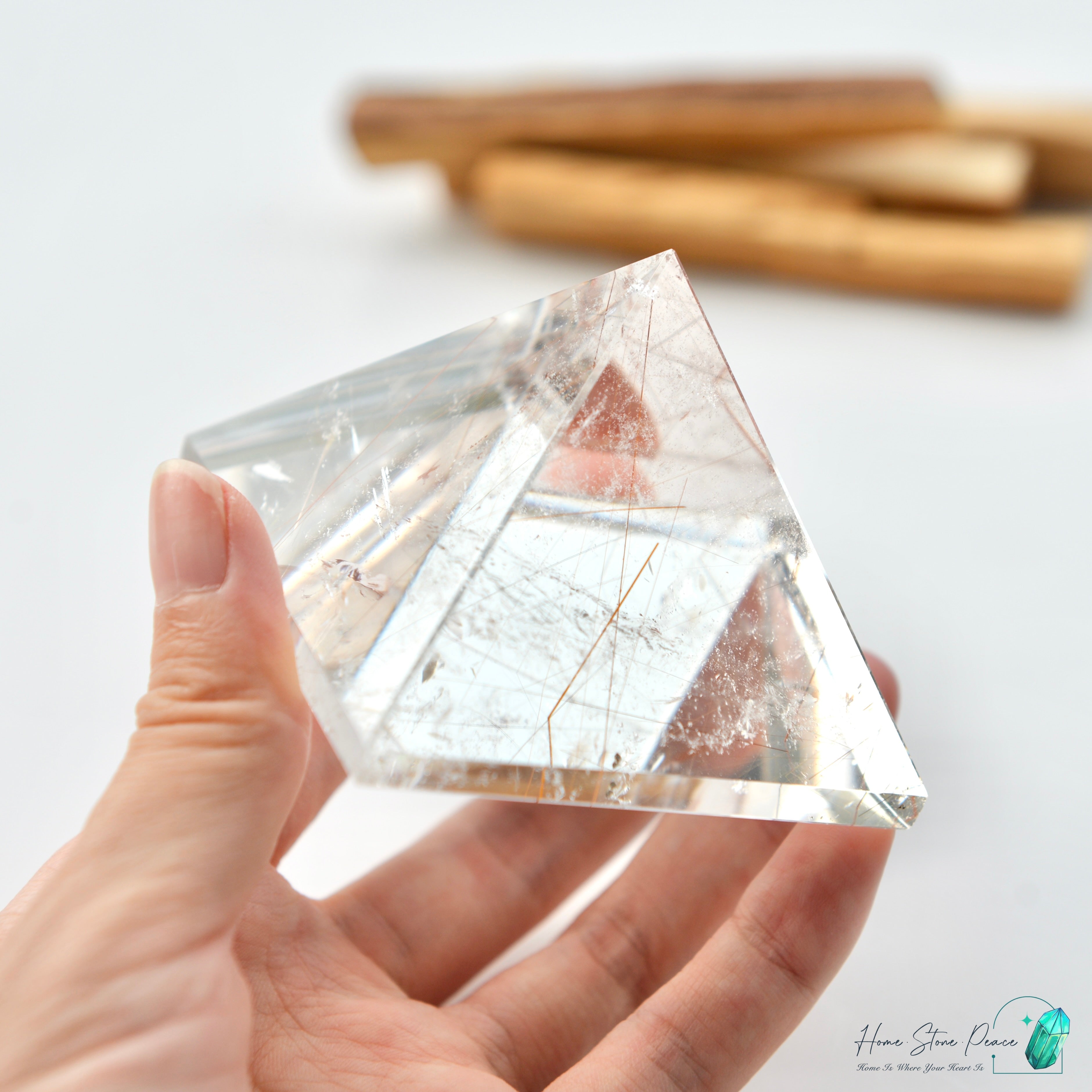 巴西銅髮共生白水晶金字塔 ブラジル産銅ルチルクォーツピラミッド