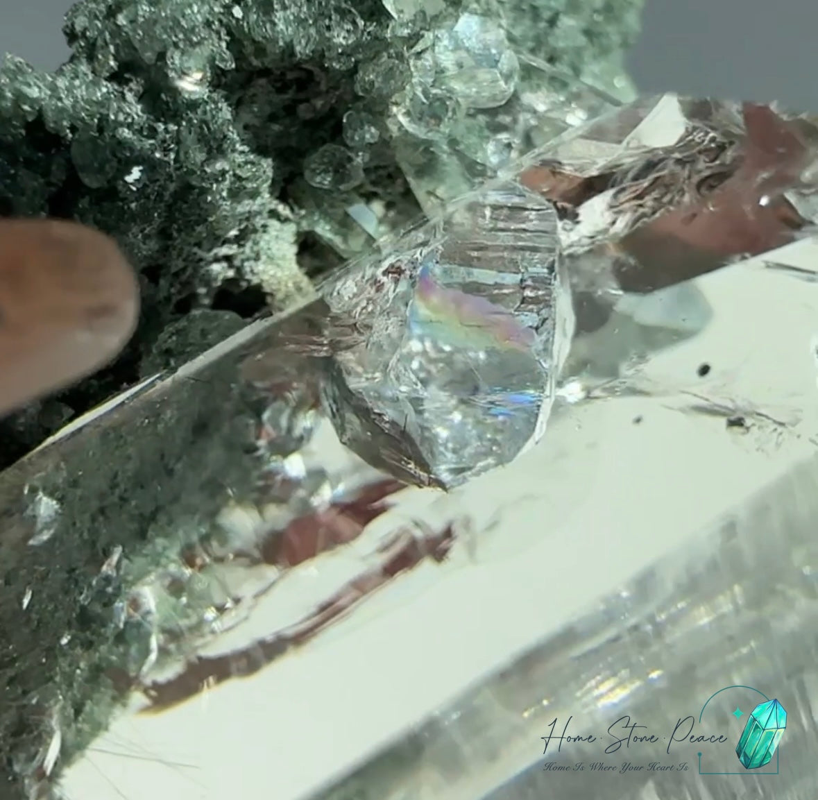 <tc>グリーンファントム入りヒマラヤ水晶（クローライト）</tc>