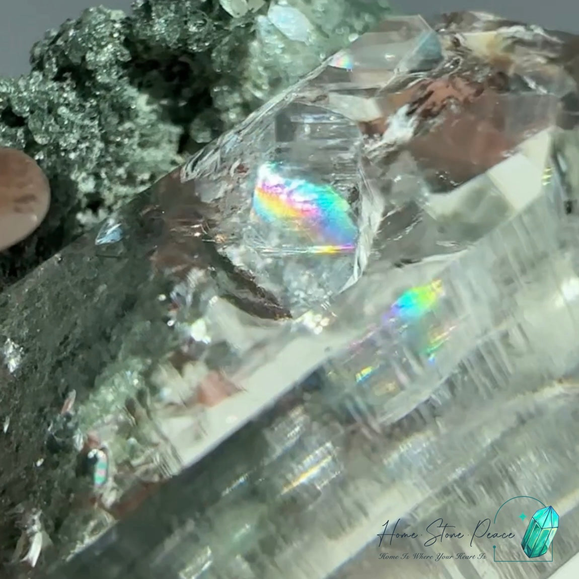 <tc>グリーンファントム入りヒマラヤ水晶（クローライト）</tc>