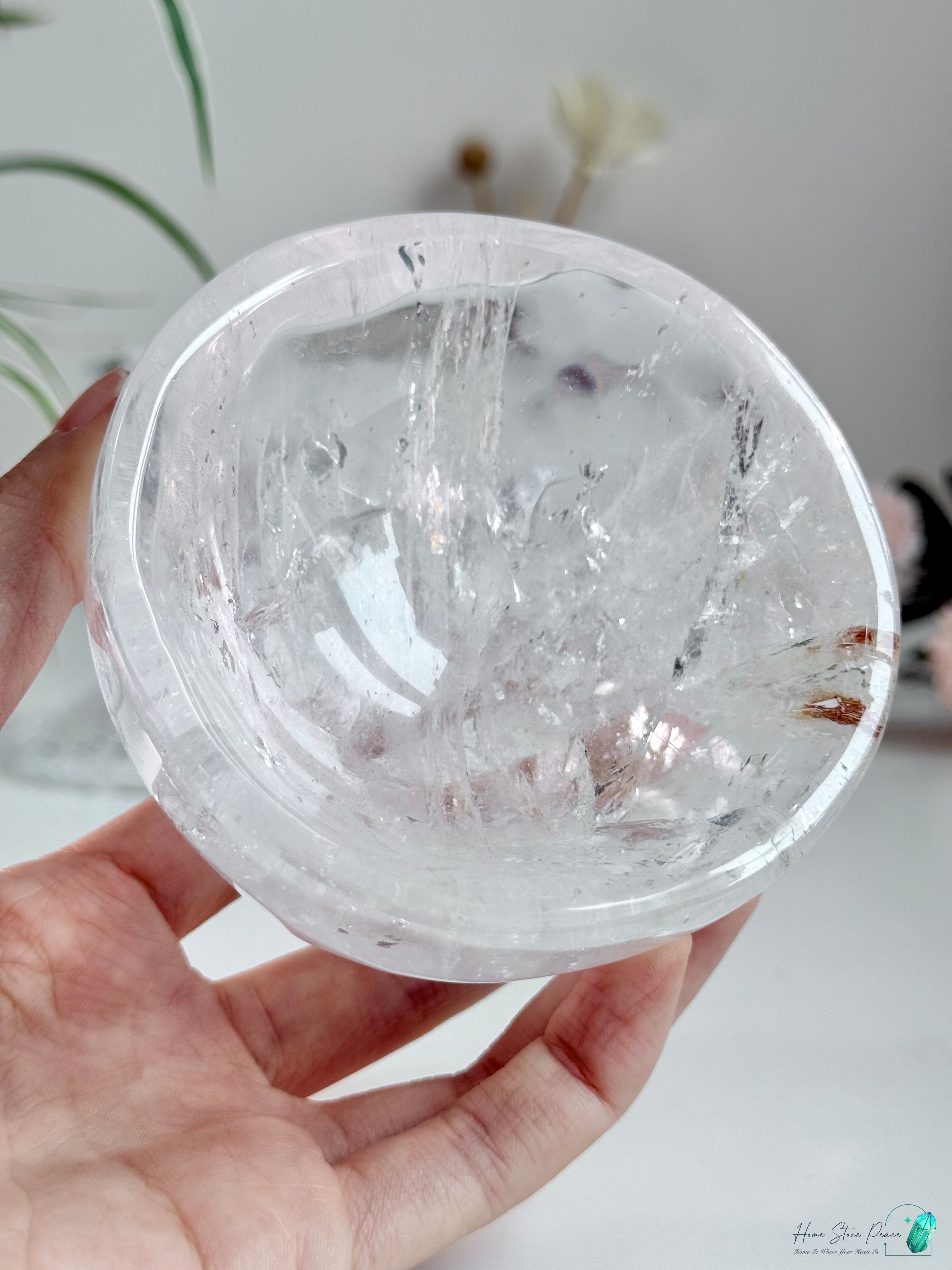 白水晶碗 Clear Quartz Bowl