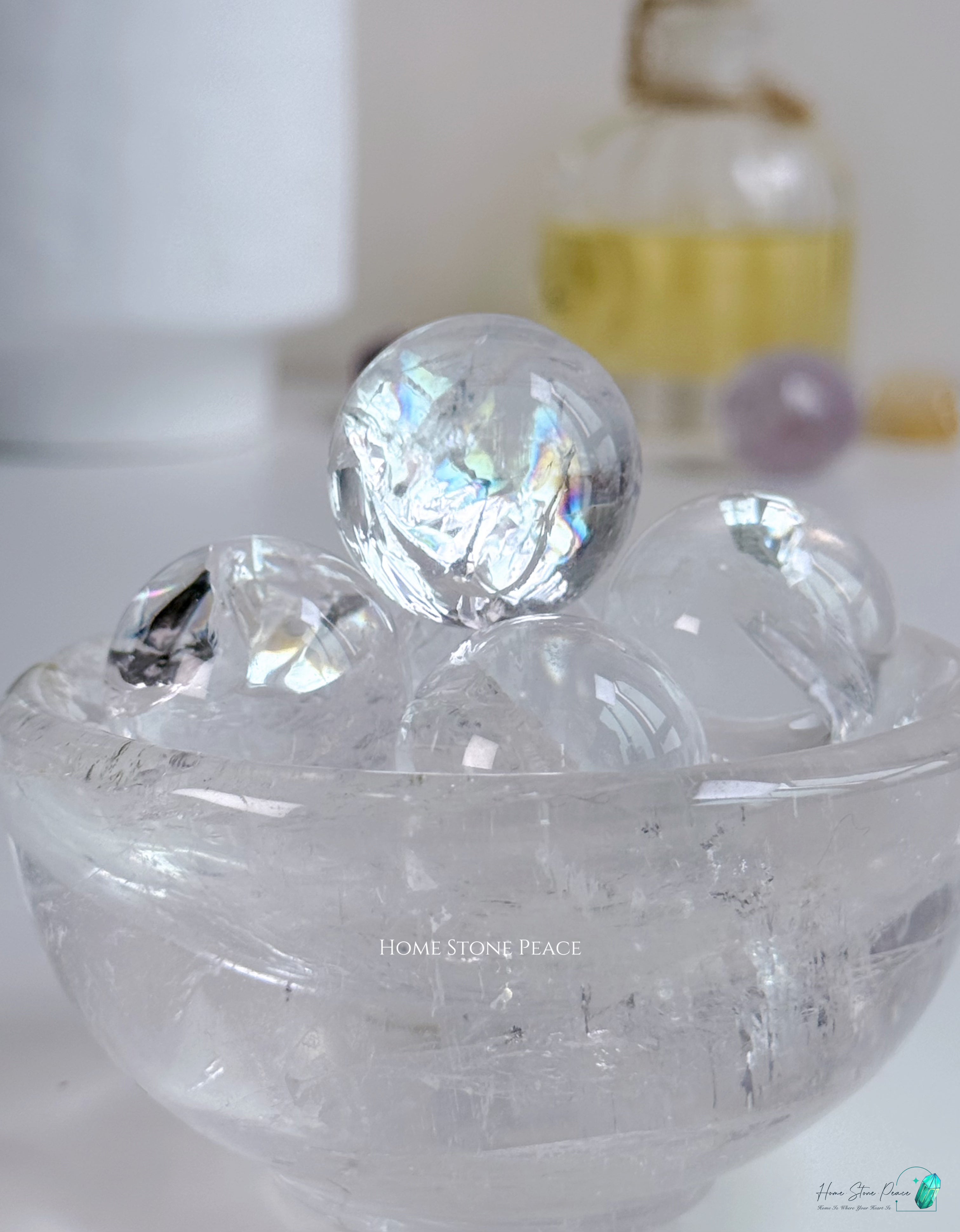 彩虹白水晶小球 Mini Clear Quartz Ball with Rainbows